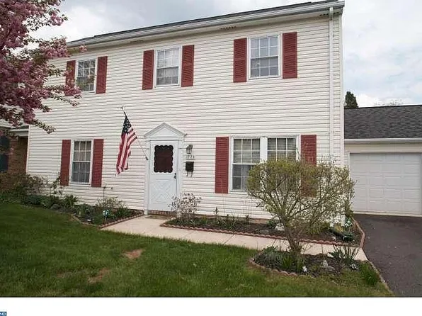 1720 Rosedale Ct, Lansdale, PA 19446