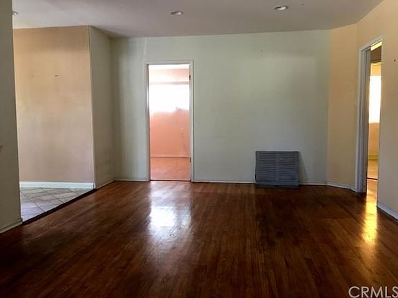 3rd image of 16147 Wedgeworth Dr
