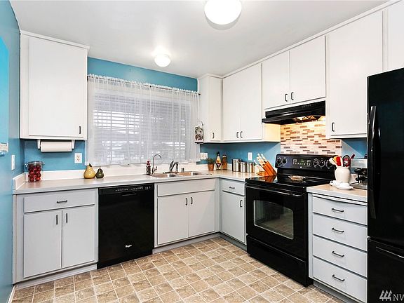 2nd image of 310 S Alder Ave