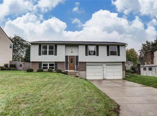 5630 Chukar Dr, Dayton, OH 45424