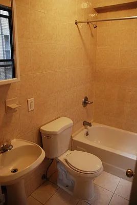 Rented by Bohemia Realty Group | media 25