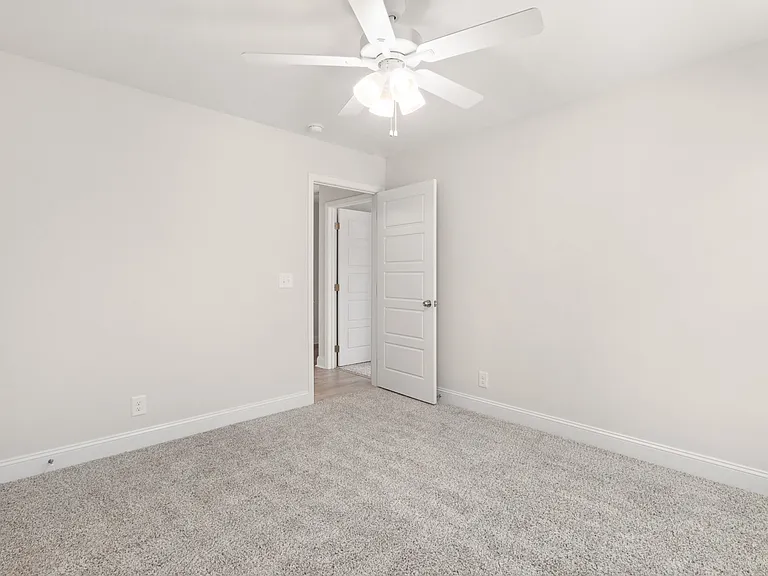 1402 Dan Brown Dr — Photo 20
