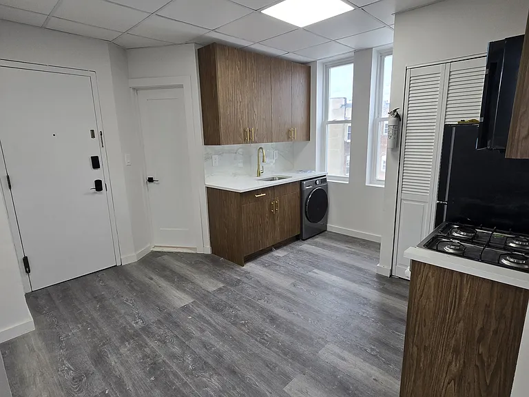 6006 Bergenline Ave #12B — Photo 1