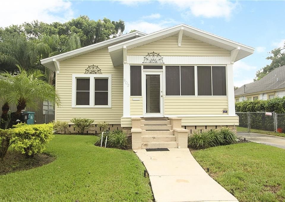 1st image of 802 Park Lake St