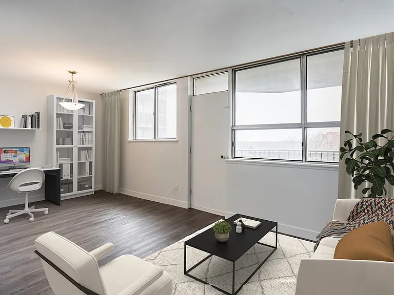 625 Evans Ave — Photo 6