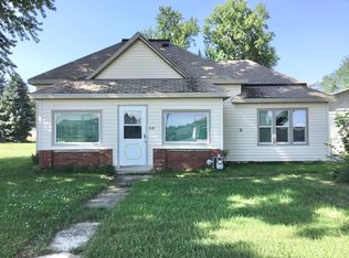 410 E 2nd St, Tilden, NE 68781
