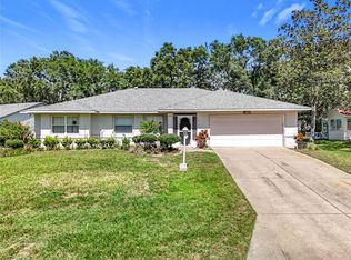 27141 Racquet Cir, Leesburg, FL 34748