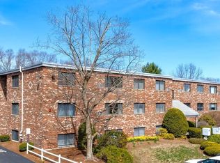 69 Milliken Ave APT 1A, Franklin, MA 02038