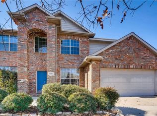 6857 Danieldale Dr, Fort Worth, TX 76137