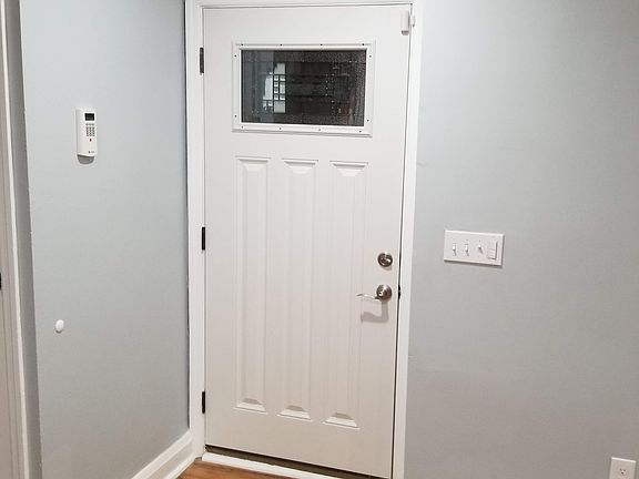 2nd image of 3902 Clarinth Rd