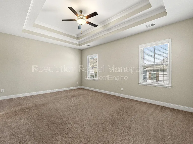 105 W Dixie Ave SE — Photo 17