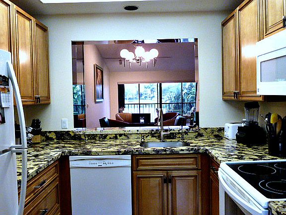 2nd image of 5188 Oak Hill Ln APT 1126