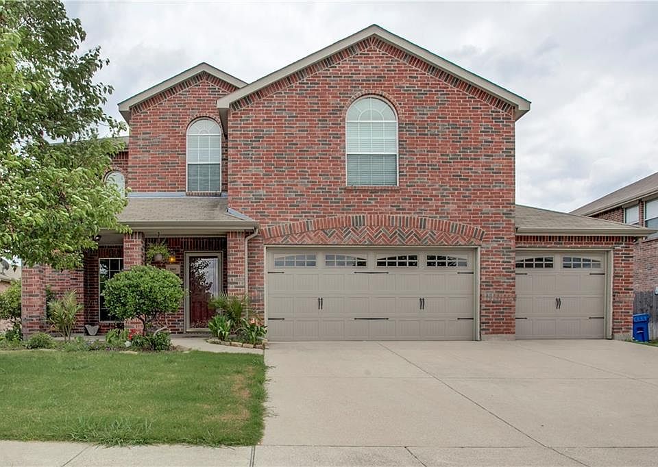 1st image of 1009 San Antonio Dr