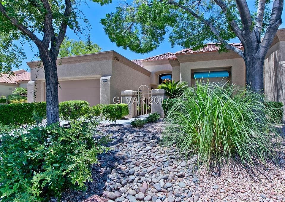 1st image of 2457 Desert Butte Dr