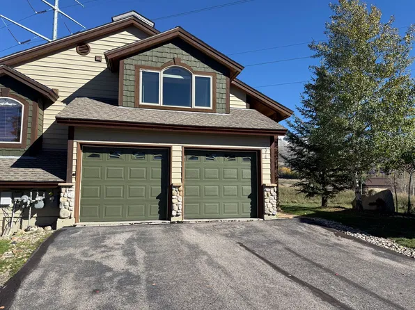 594 Parkview Dr, Steamboat Springs, CO 80487