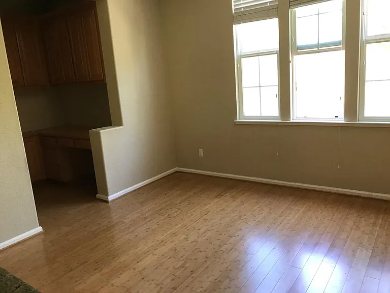 4517 Headen Way — Photo 3