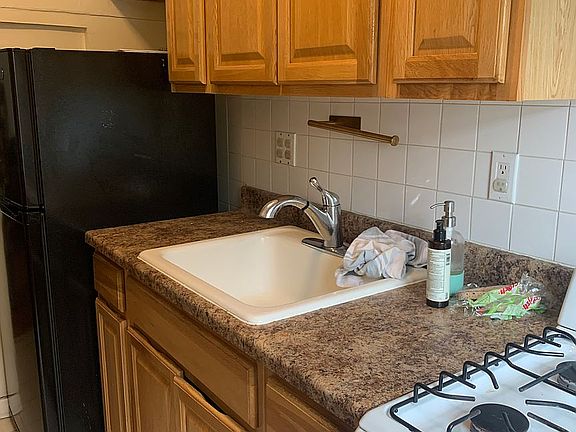 3rd image of 20-47 45th St #2