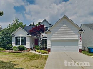 5136 Sunburst Ln, Charlotte, NC 28213