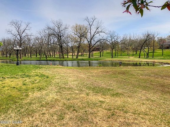 4th image of 5385 Walnut Dr