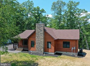 173 Key Pine Ln, Berkeley Springs, WV 25411