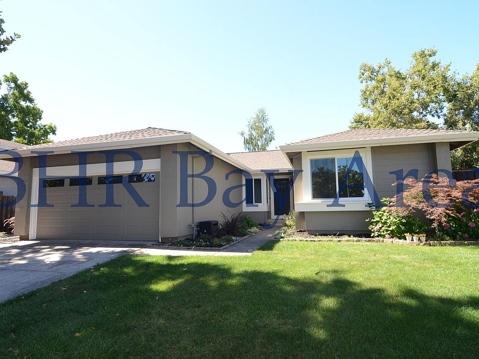 1030 W. 6th Street ; Gilroy