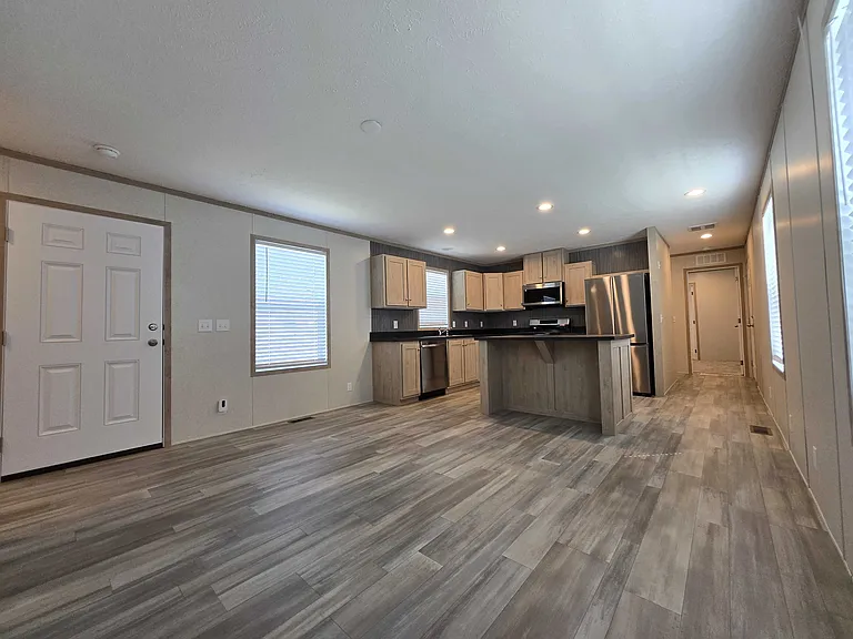 29800 Guilford Cir #151 — Photo 4