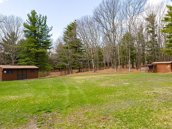 4th image of 119 Becker Hill Road