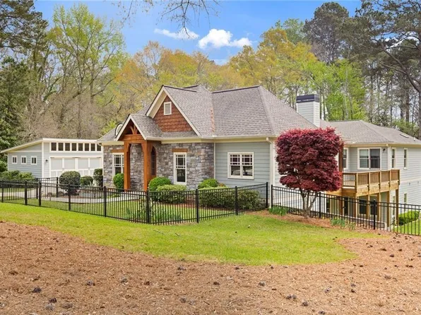 4831 Lakewood Dr, Acworth, GA 30101