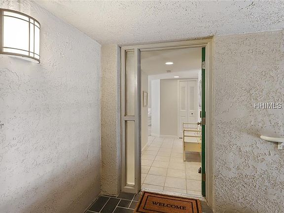 2nd image of 2 Braddock Bluff Dr Unit 1714