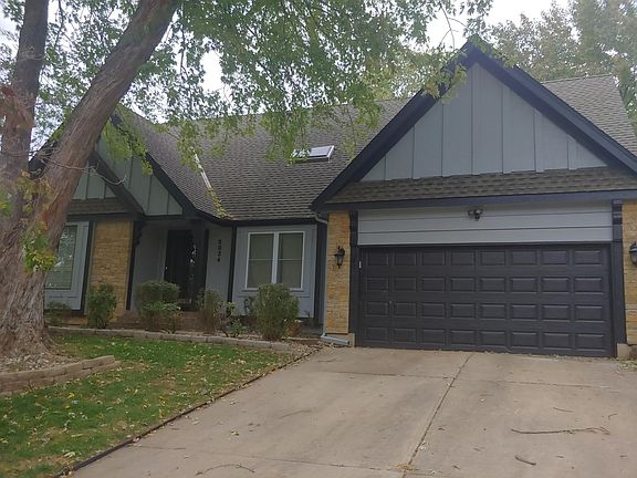 Spacious 4 bedroom with loft area...