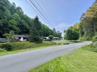 2989 Greenbrier Rd, Haysi, VA 24256