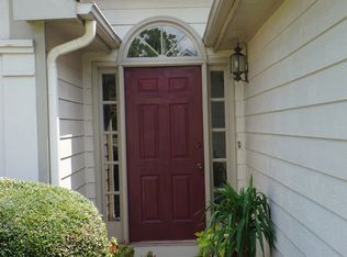 8 Starting Gate Dr, Cartersville, GA 30120
