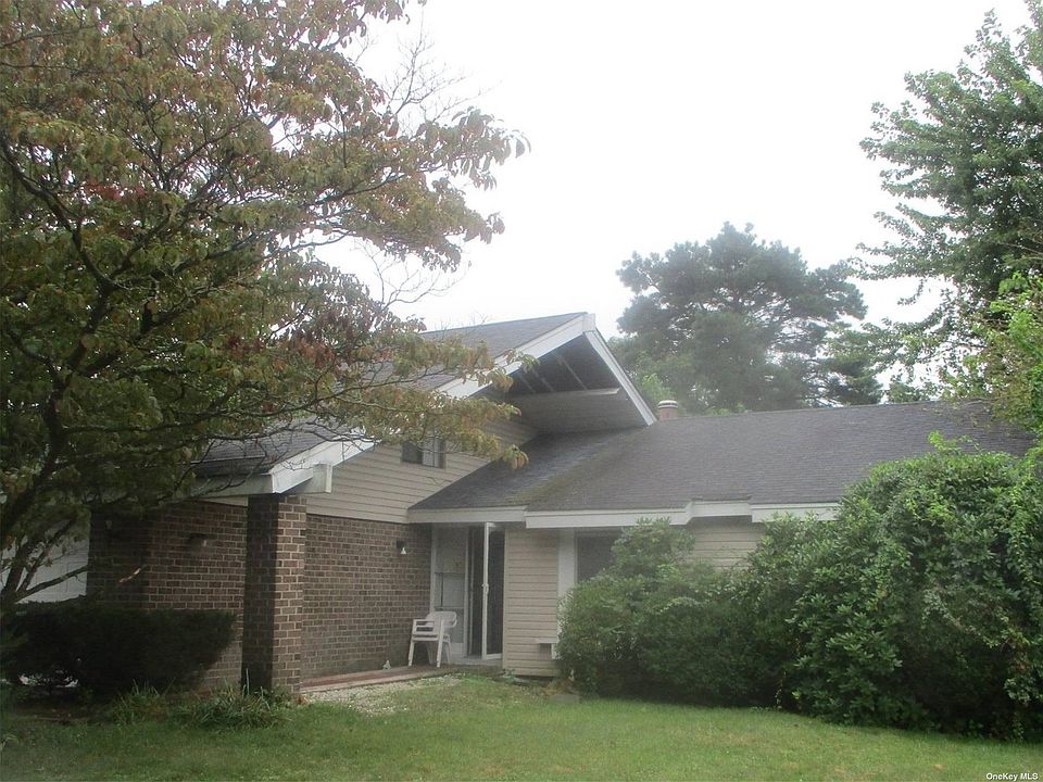 12 Joanne Drive, Holbrook, NY 11741 MLS 3502787 Zillow