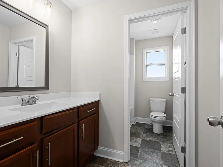 101 Lucerne Ln — Photo 22