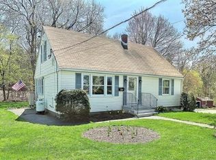 180 Park St, Clinton, MA 01510