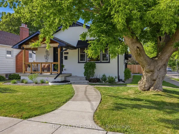 8 Briscoe St W, London, ON N6J 1L8