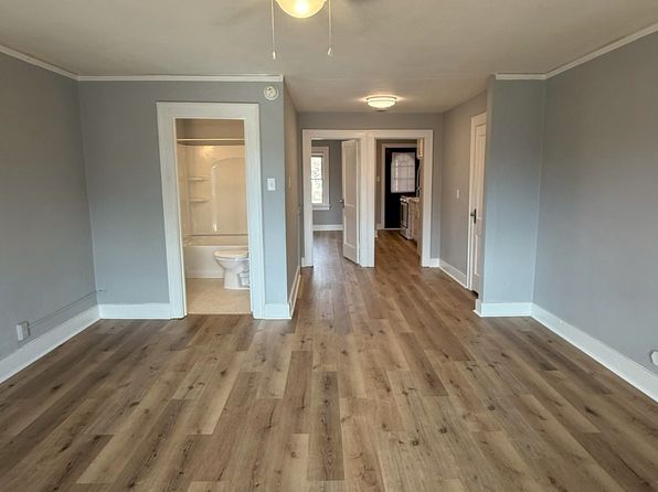 1002 W Mishawaka Ave #B