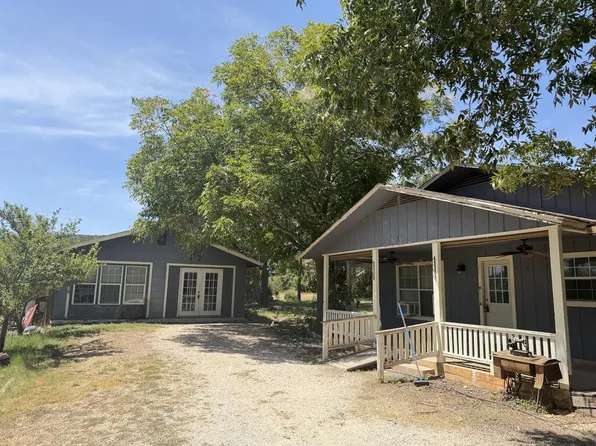 158&160 Merritt Rd, Hunt, TX 78024