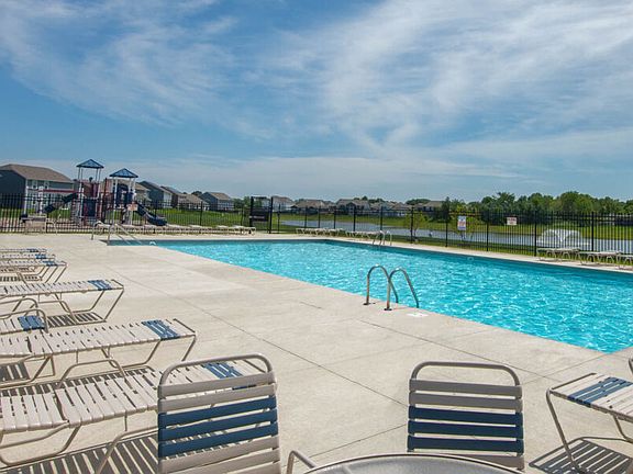 3rd image of 6781 Highland Way