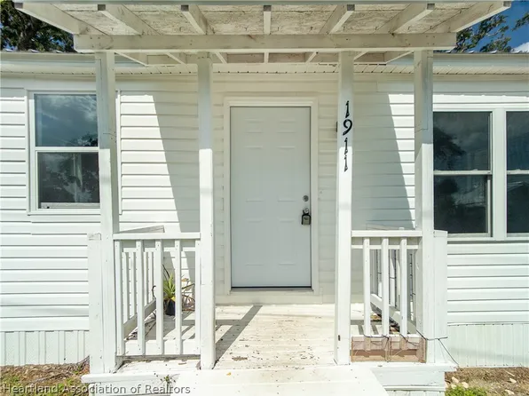 1911 Roseland Ave, Sebring, FL 33870