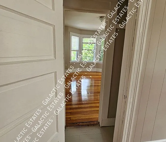 187 Grove St #3 — Photo 12