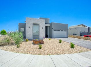 832 Lymington Rd, El Paso, TX 79928