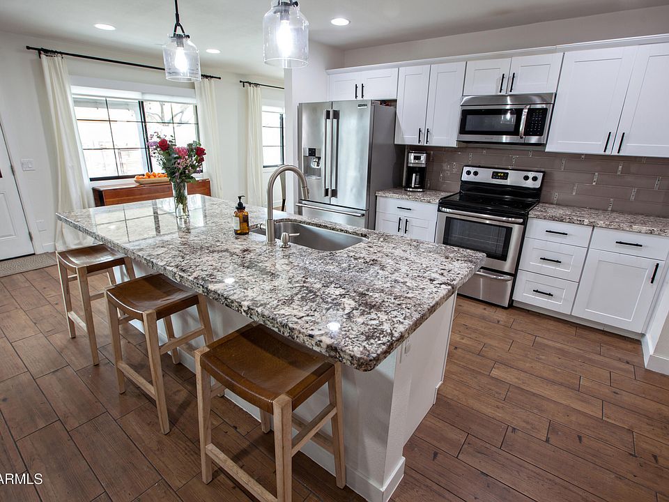 1st image of 1217 E WATSON Drive