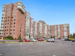 3210 N Leisure World Blvd APT 209, Silver Spring, MD