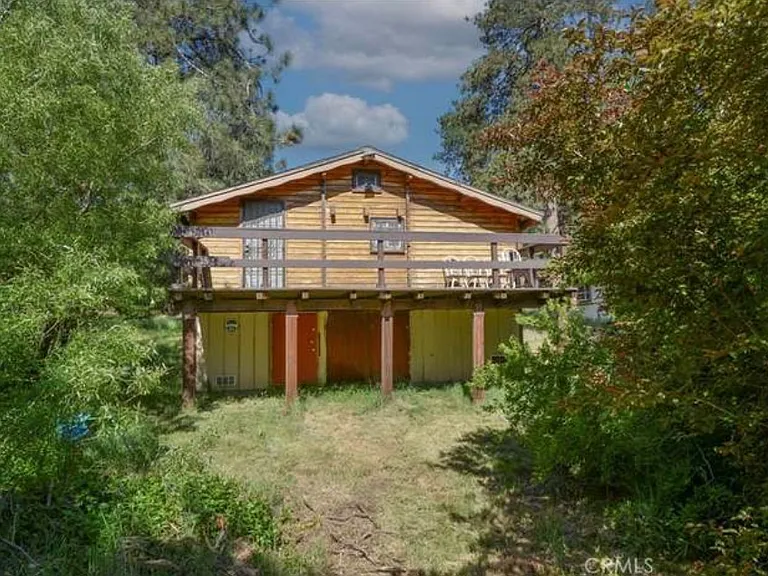 Valley Dr — Photo 3