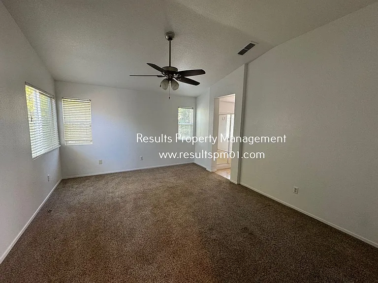 1816 Stonecrest Dr — Photo 10