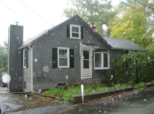27 Burgate St, Glocester, RI 02814