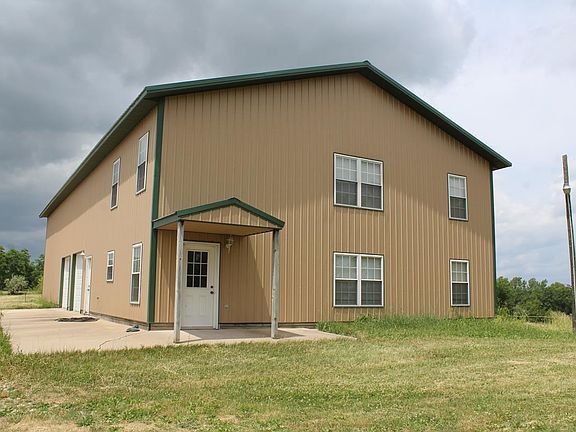 3rd image of 30701 Walters Way