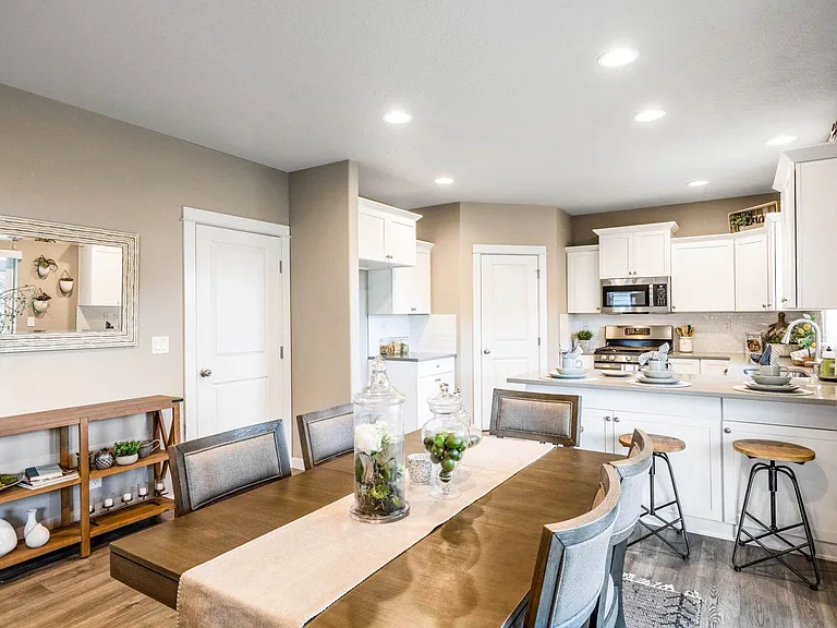 Whitmore Dr NW — Photo 16