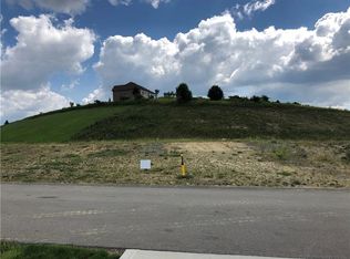 3030 Chestnut Ridge Dr, Jefferson Hills, PA 15025